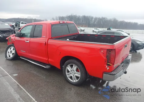 2007 Toyota Tundra Limited 5.7L V8 z USA, uszkodzony, nr VIN 5TFBV58157X018080